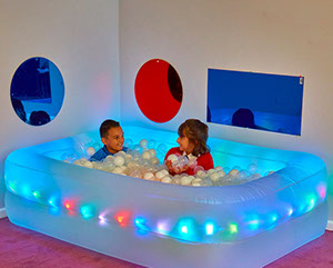Сухой бассейн для сенсорной комнаты